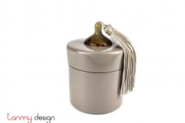 Taupe cylinder lauquer box with tassel knob 10*10*H10 cm